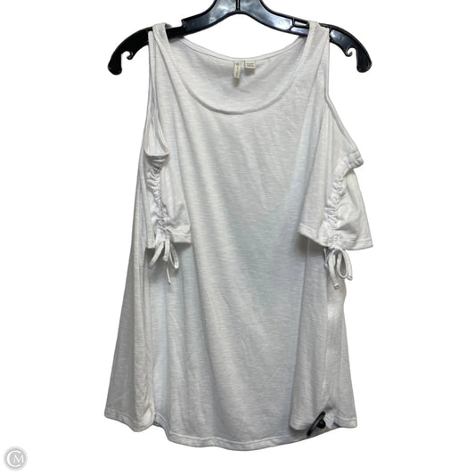 Top Short Sleeve By Cato In White, Size: 1x