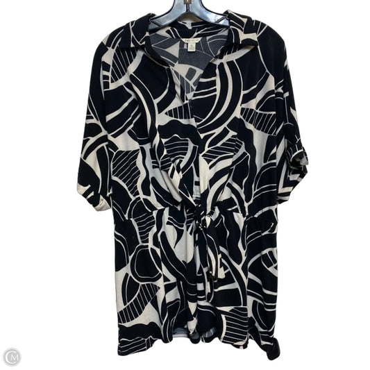 Top Short Sleeve By Cato In Black & White, Size: Xl