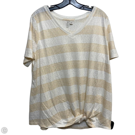 Top Short Sleeve By Cato In Cream & Orange, Size: L