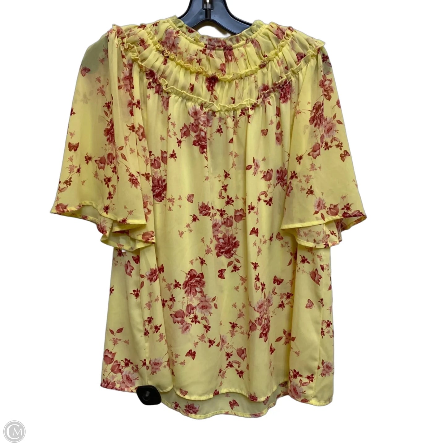 Top Short Sleeve By Cato In Yellow, Size: Xl