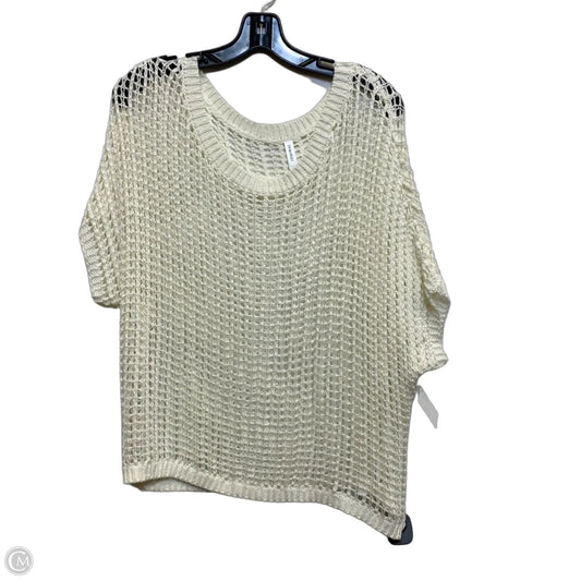 Top Short Sleeve By Dokotoo In White, Size: M