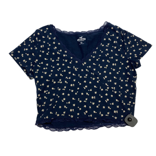 Top Short Sleeve By Hollister In Navy, Size: Xl