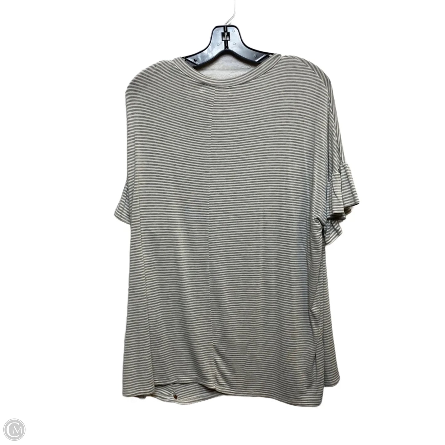 Top Short Sleeve By Haptics In Grey, Size: 1x