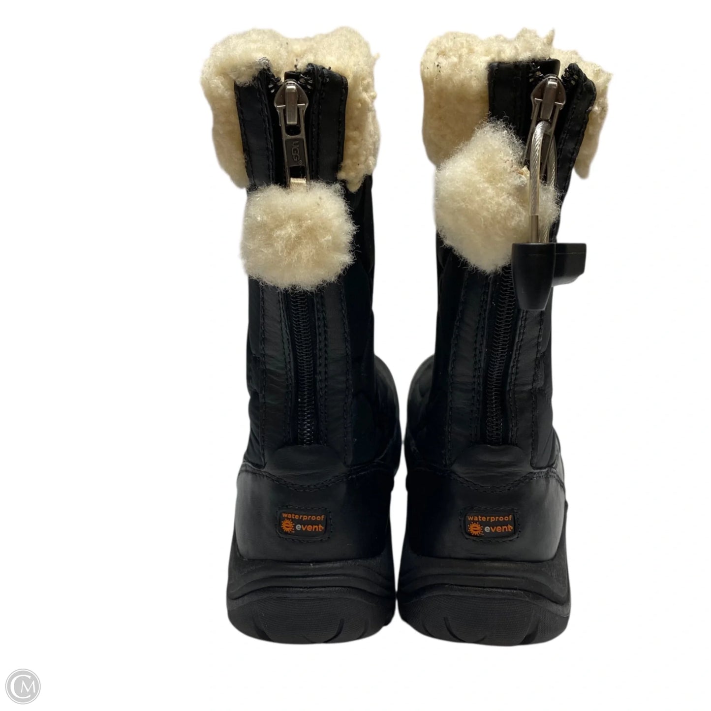 Boots Designer By Ugg In Black, Size: 8