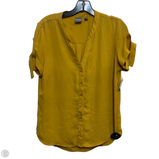 Top Sleeveless By Soho Apparel In Yellow, Size: M