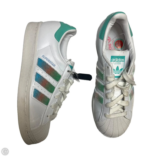 Shoes Sneakers By Adidas In Green & White, Size: 6.5