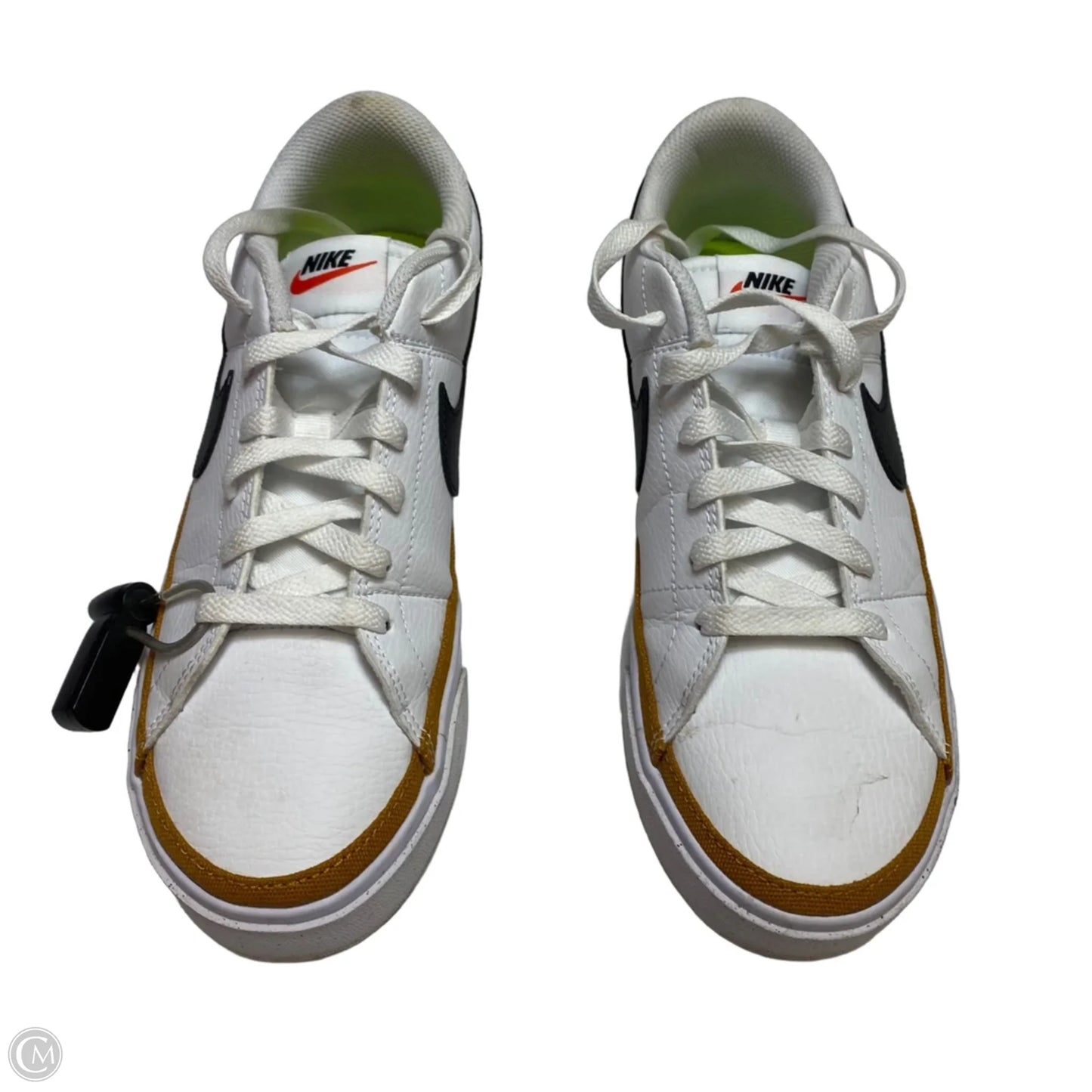 Shoes Sneakers By Nike In White, Size: 8.5
