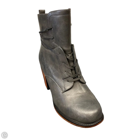 Boots Ankle Heels By 93 Vintage In Grey, Size: 10
