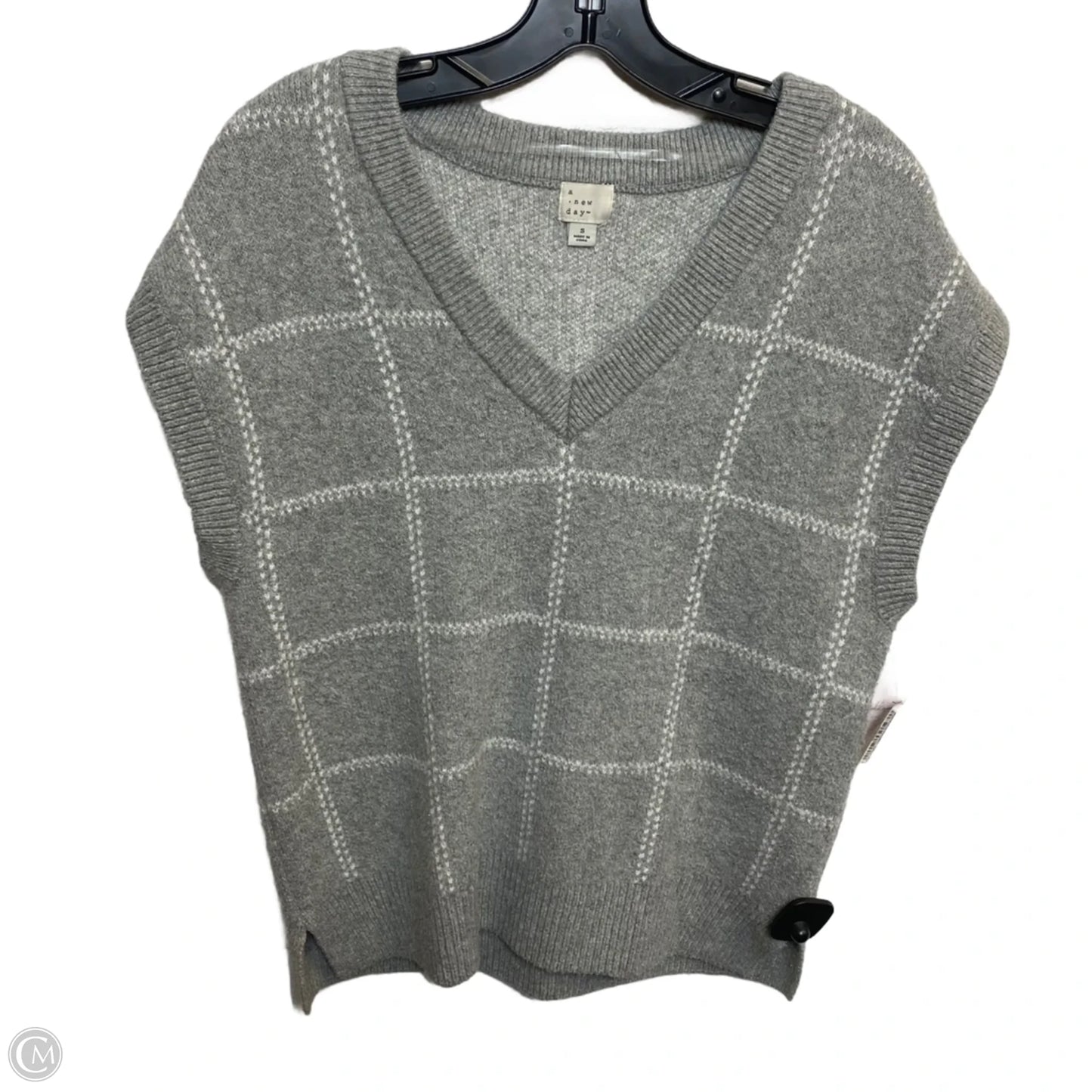 Vest Sweater By A New Day In Grey, Size: S