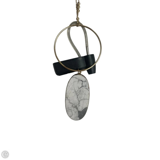 Necklace Pendant By Clothes Mentor