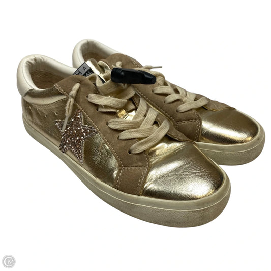 Shoes Sneakers By Vintage Havana In Gold, Size: 9