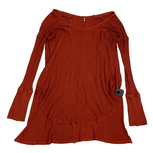 Top Long Sleeve By We The Free In Red, Size: M