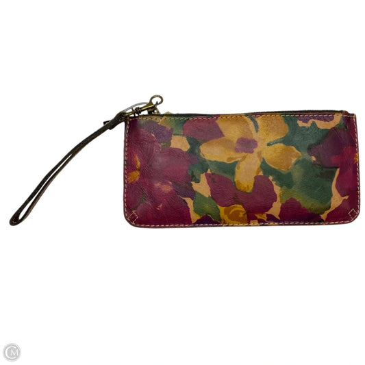 Wristlet Designer By Patricia Nash, Size: Medium