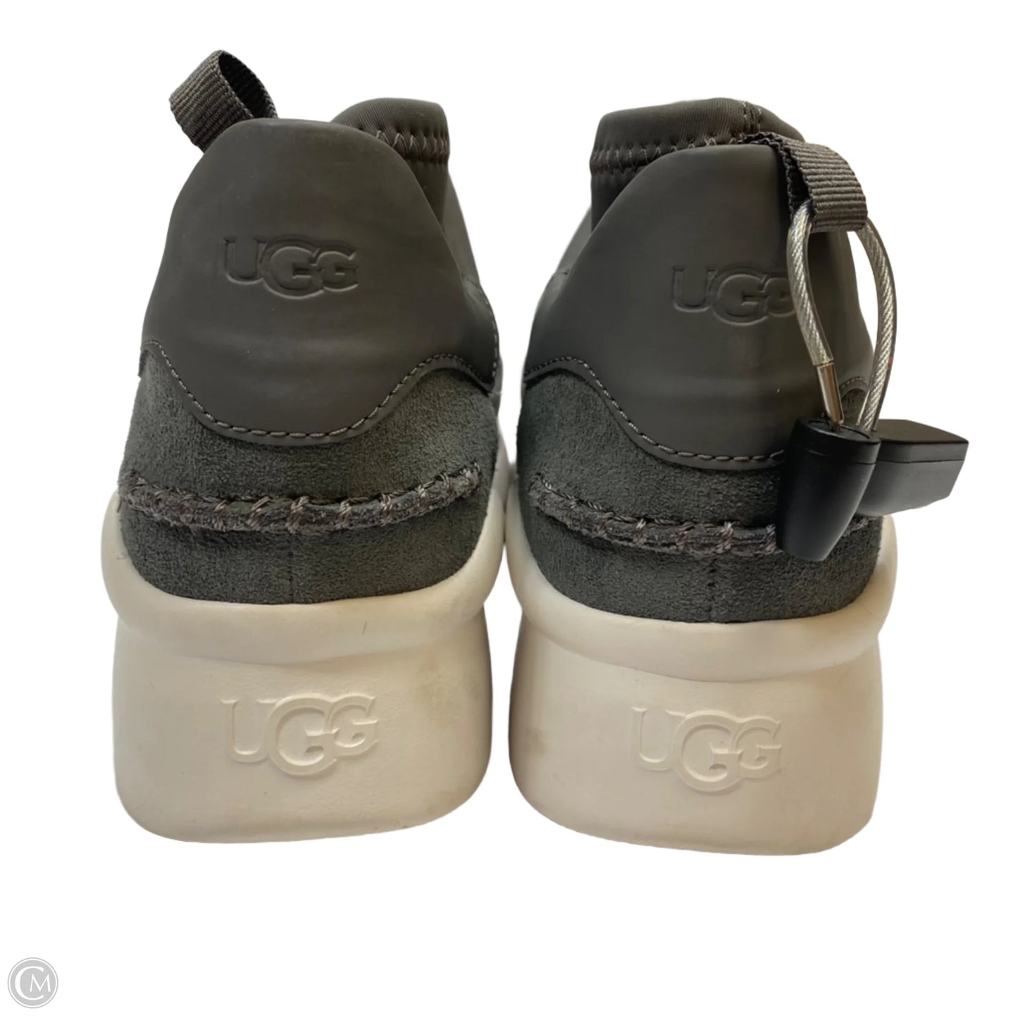 Shoes Designer By Ugg In Grey, Size: 9