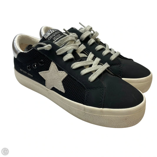 Shoes Sneakers By Vintage Havana In Black, Size: 6