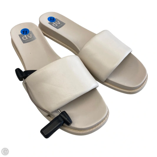 Sandals Flats By Dolce Vita In Cream, Size: 11