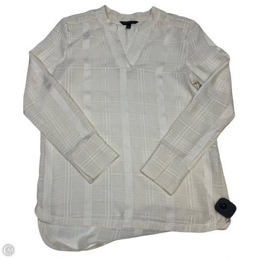 Top Long Sleeve By Banana Republic In Cream, Size: Xs