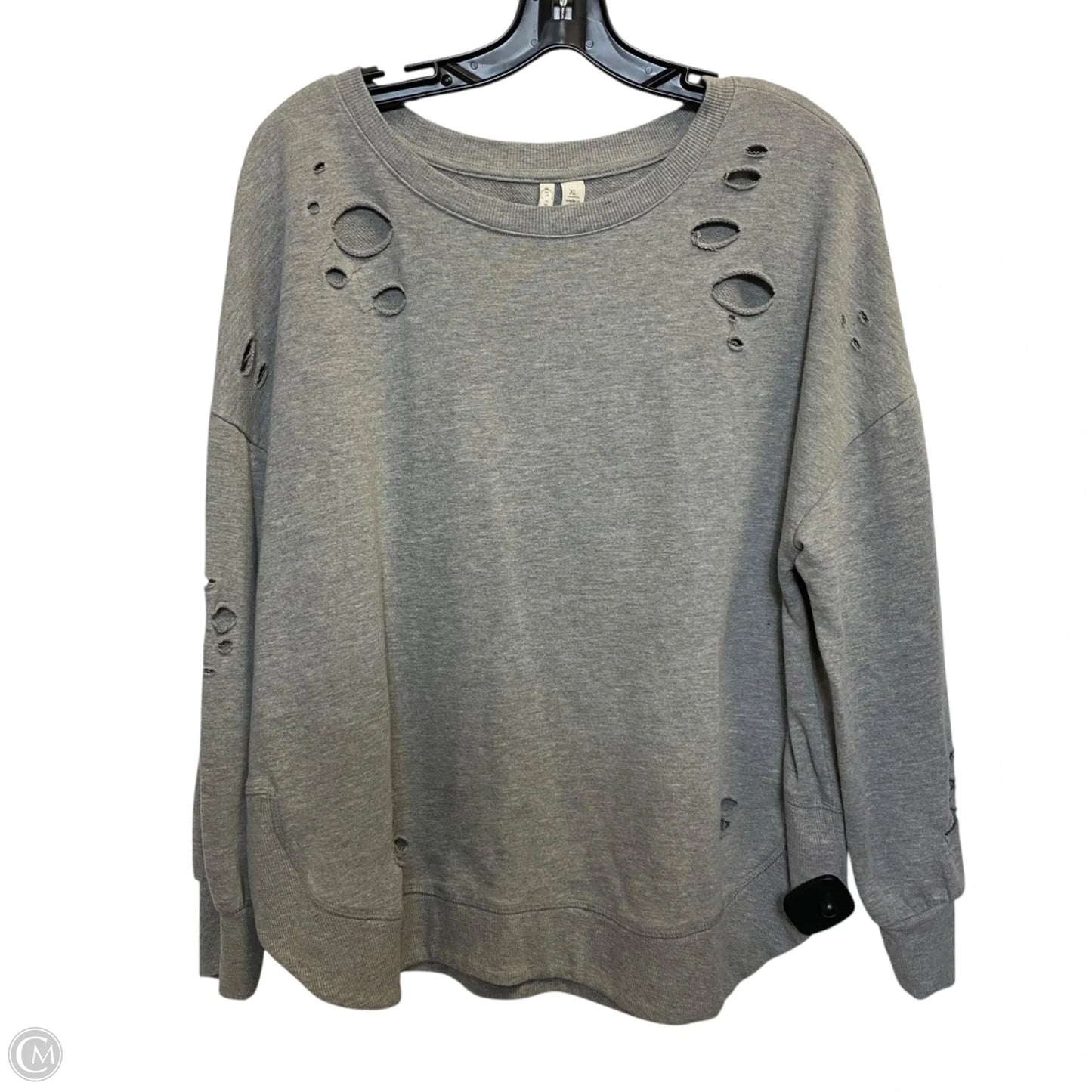 Top Long Sleeve By Cato In Grey, Size: Xl
