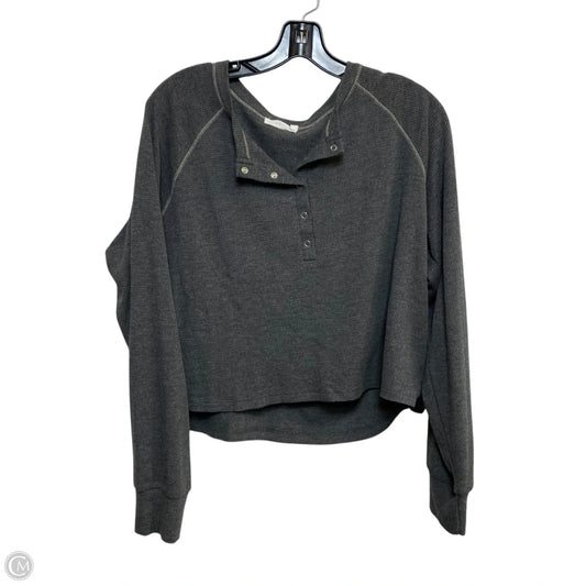 Top Long Sleeve By Lush In Grey, Size: L
