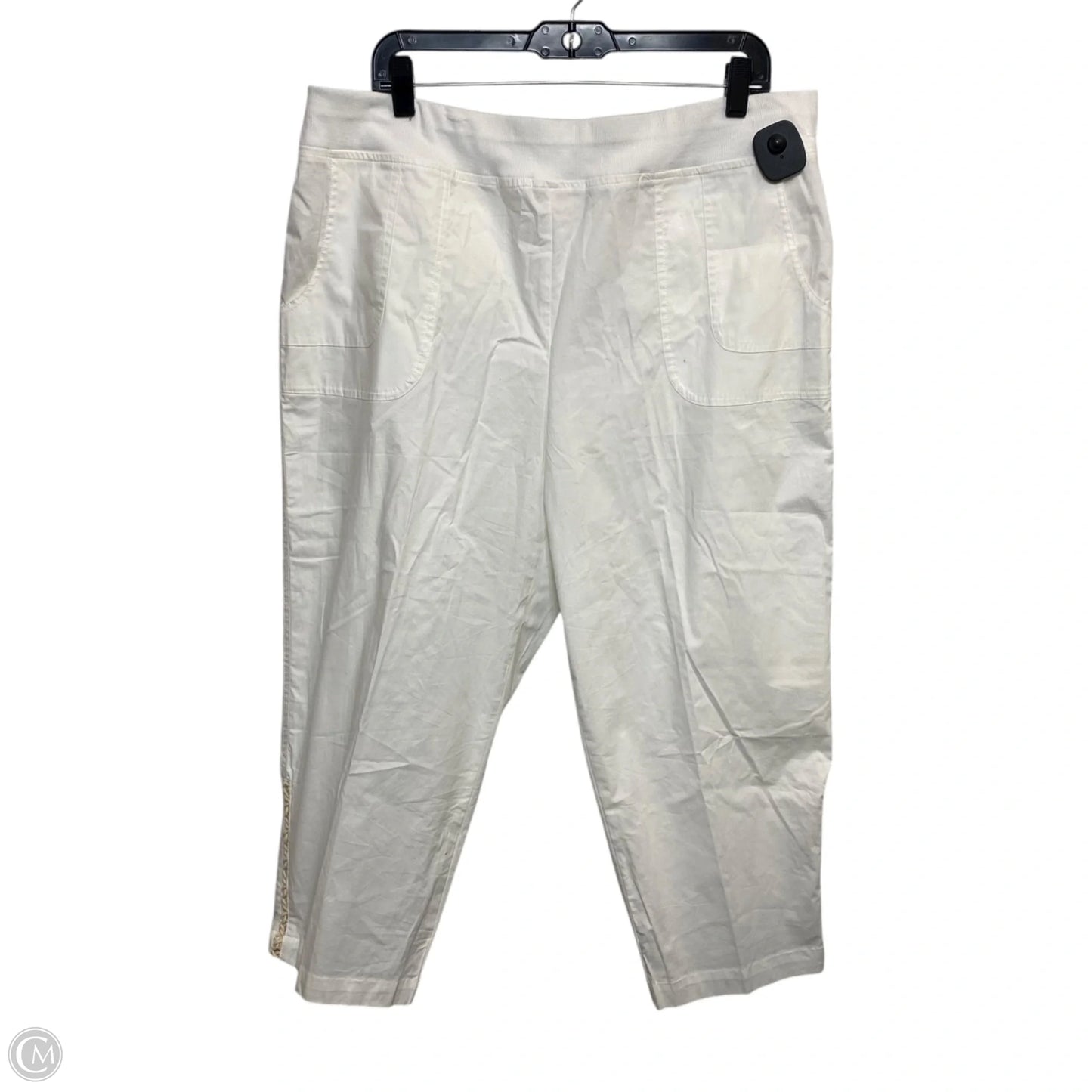 Pants Cropped By Zenergy By Chicos In Cream, Size: 14