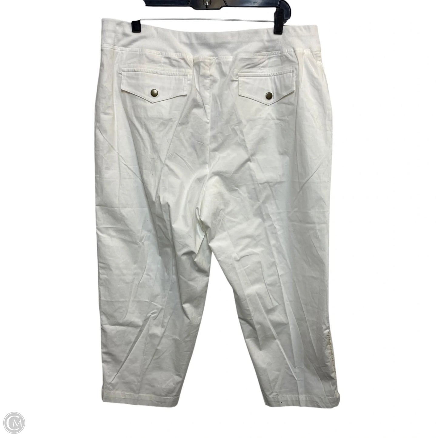 Pants Cropped By Zenergy By Chicos In Cream, Size: 14
