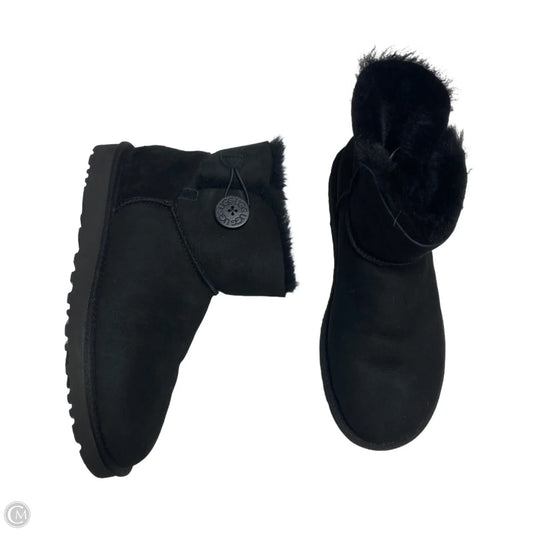 Boots Designer By Ugg In Black, Size: 9