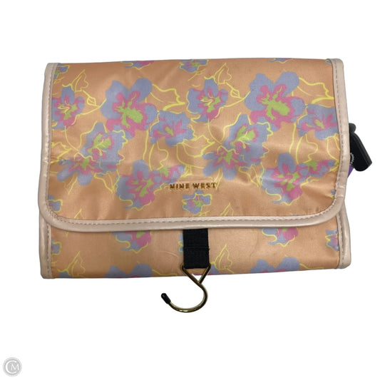 Makeup Bag By Nine West, Size: Large