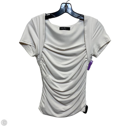 Top Short Sleeve By On Twelfth In Cream, Size: S