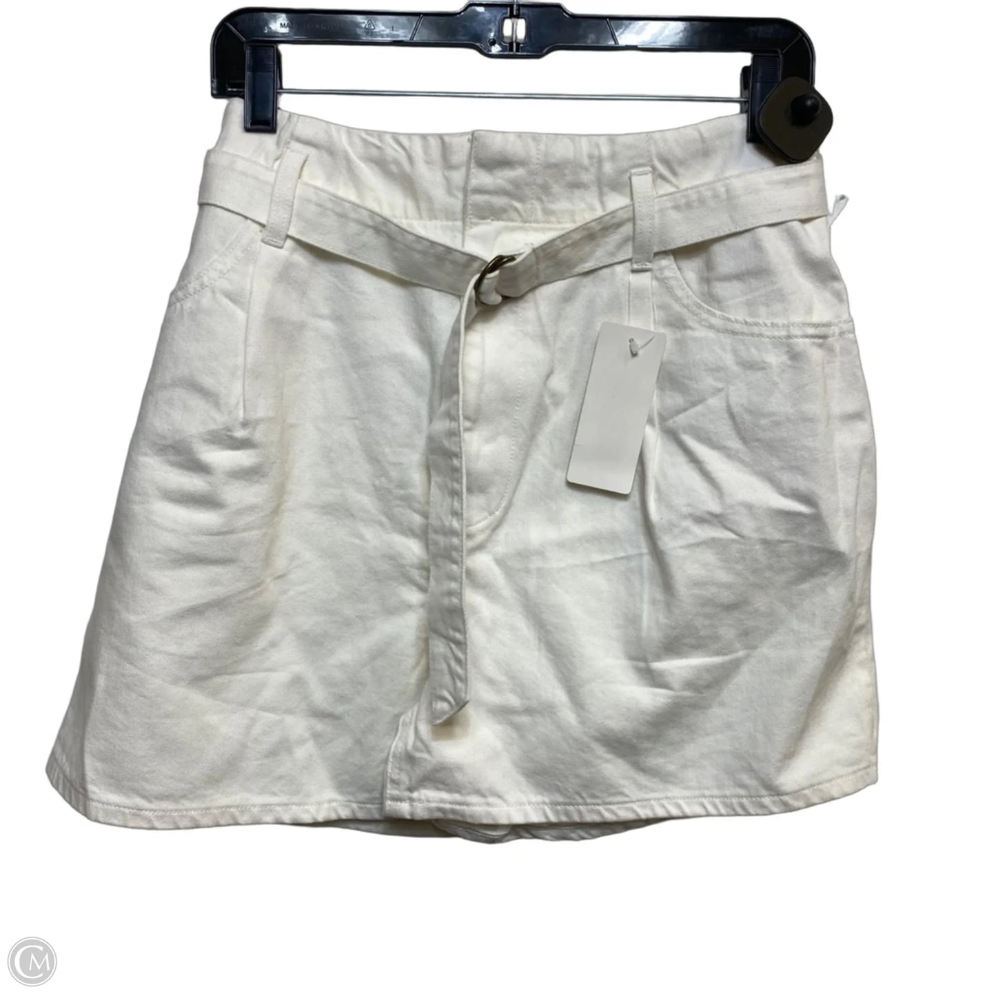 Shorts By Uniqlo In Cream Denim, Size: 4