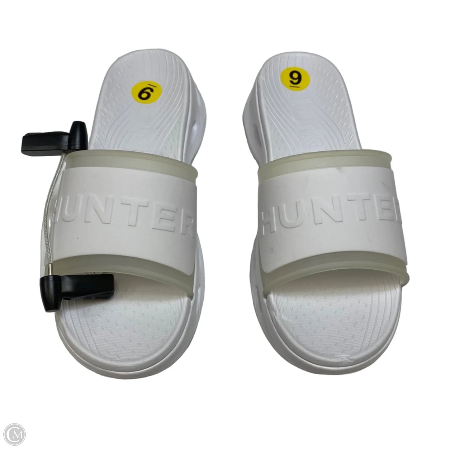 Sandals Designer By Hunter In White, Size: 9