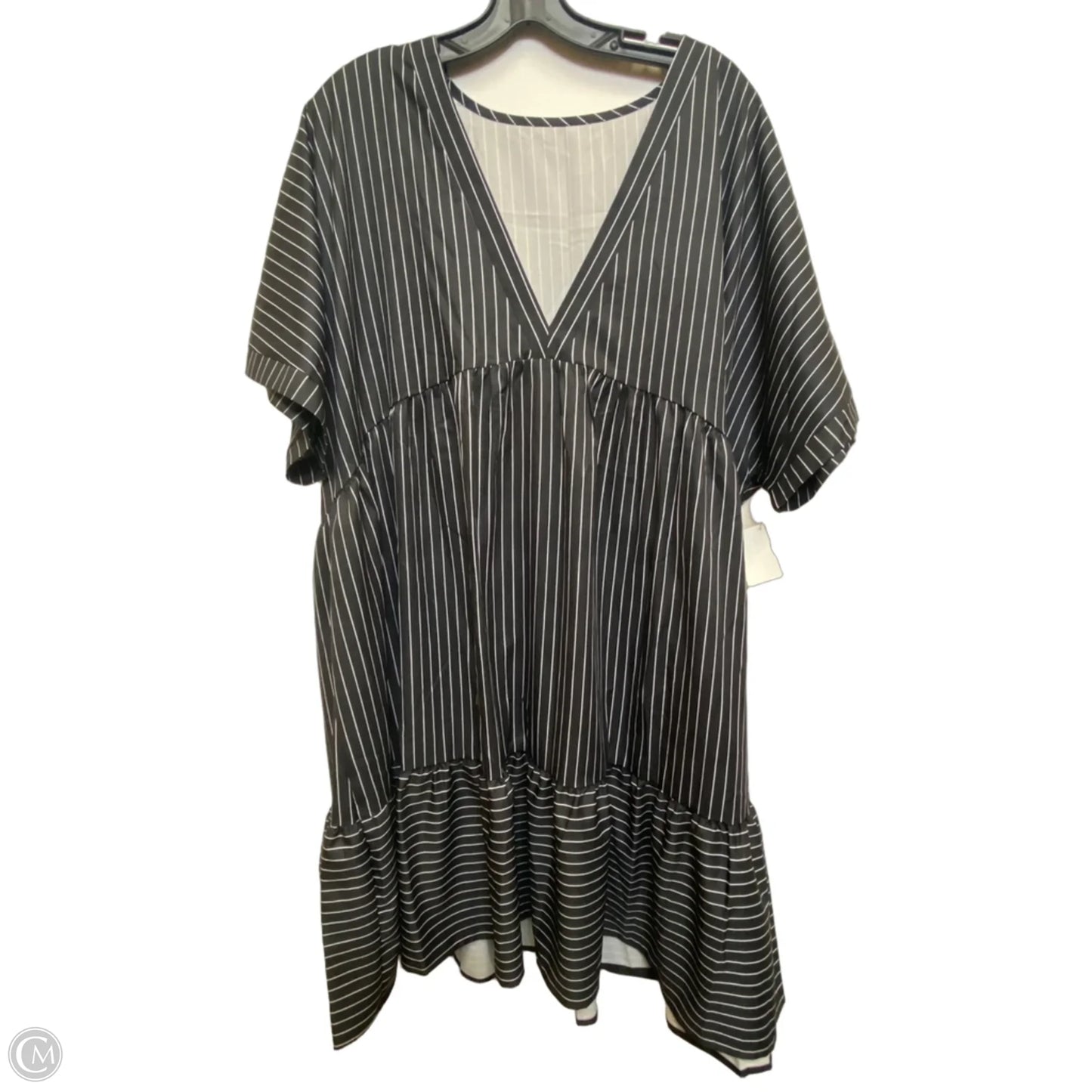 Dress Casual Short By Shein In Black & White, Size: 3x
