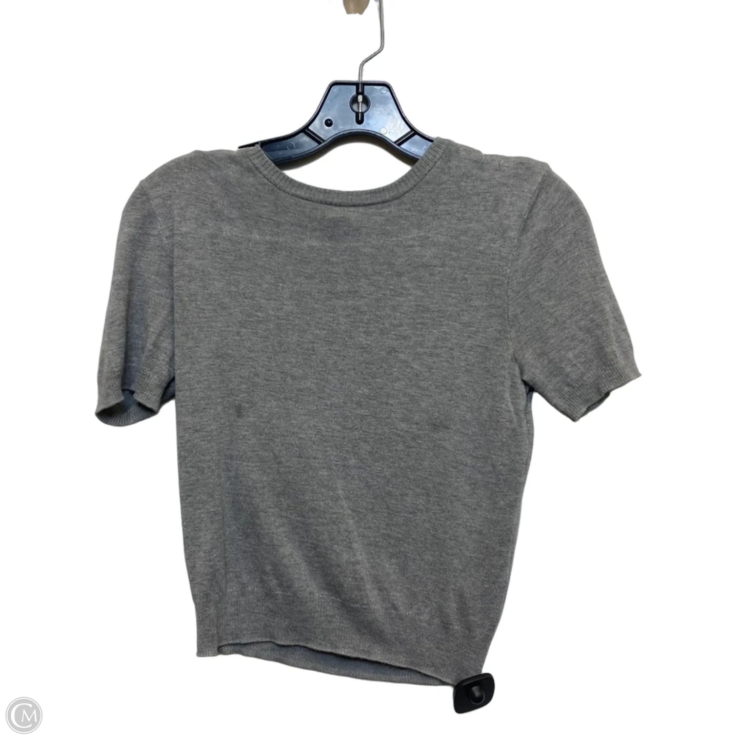 Top Short Sleeve By Divided In Grey, Size: S