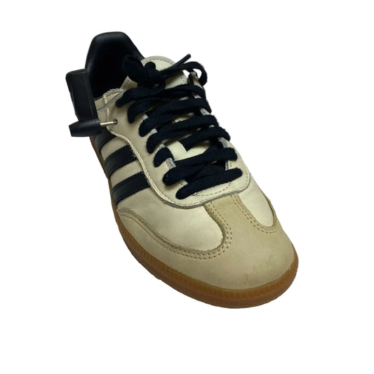 Shoes Sneakers By Adidas In Black & Tan, Size: 8