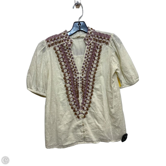 Top Short Sleeve By Forever That Girl In Cream, Size: S