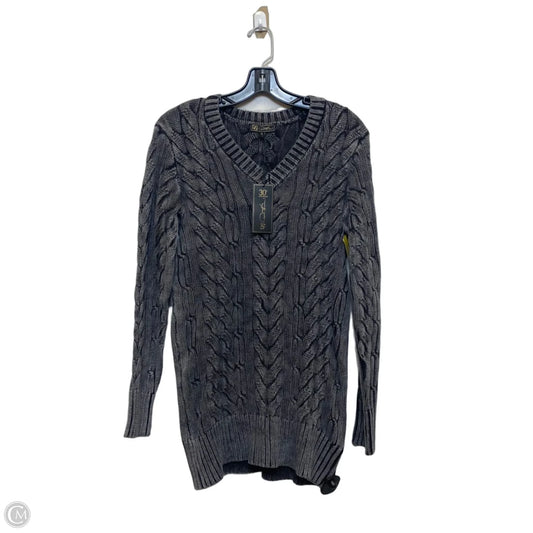Sweater By Dg2 In Grey, Size: S