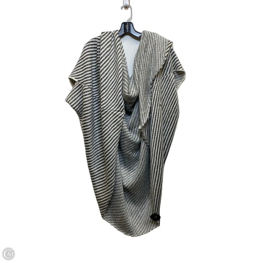 Shawl By Lane Bryant In Silver & White, Size: Osfm