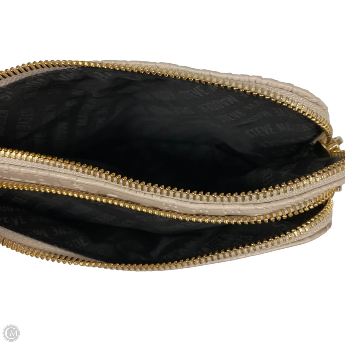 Wristlet By Steve Madden, Size: Medium