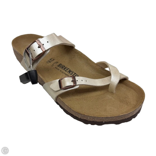 Sandals Flats By Birkenstock In Cream, Size: 12