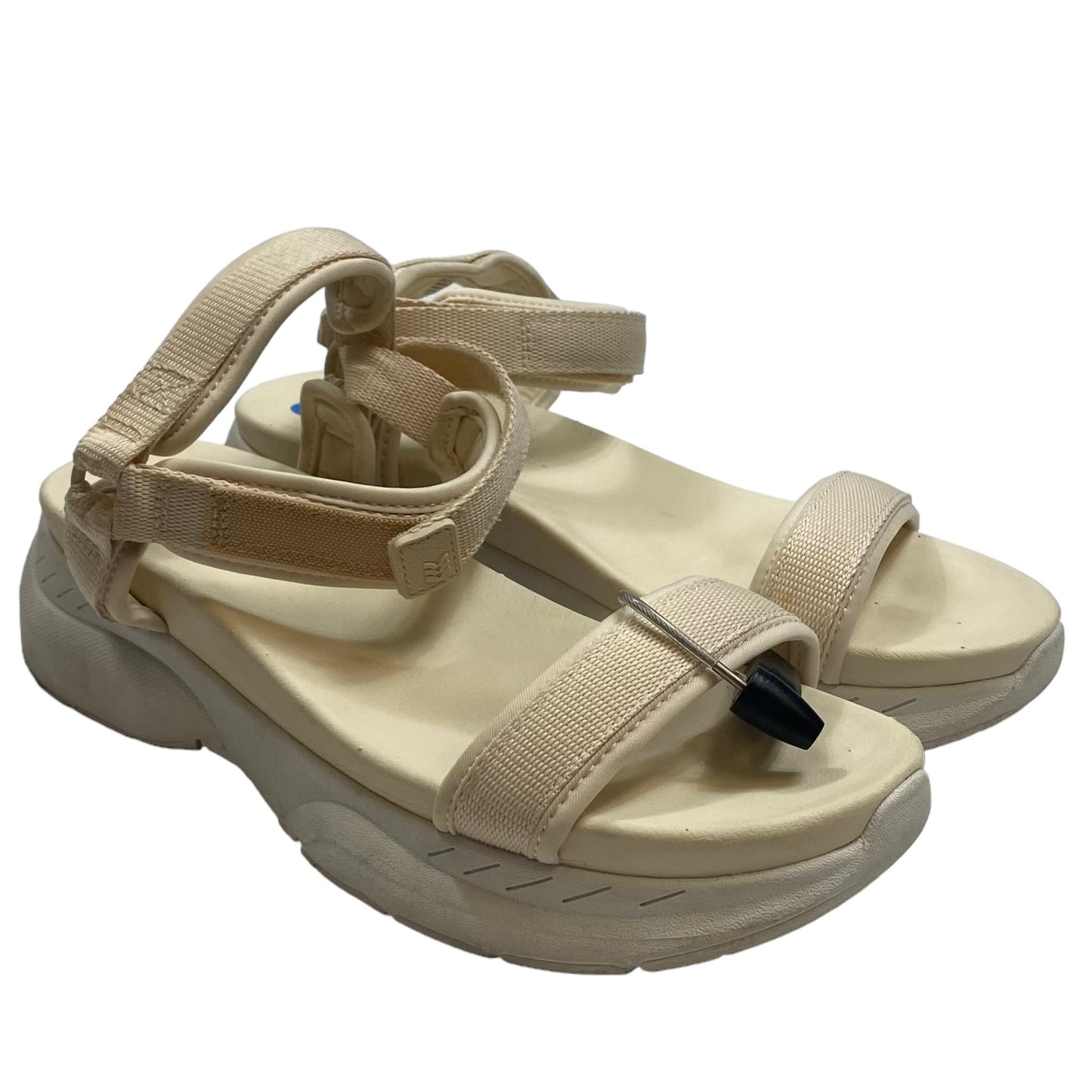 Cream Sandals Sport All In Motion, Size 11