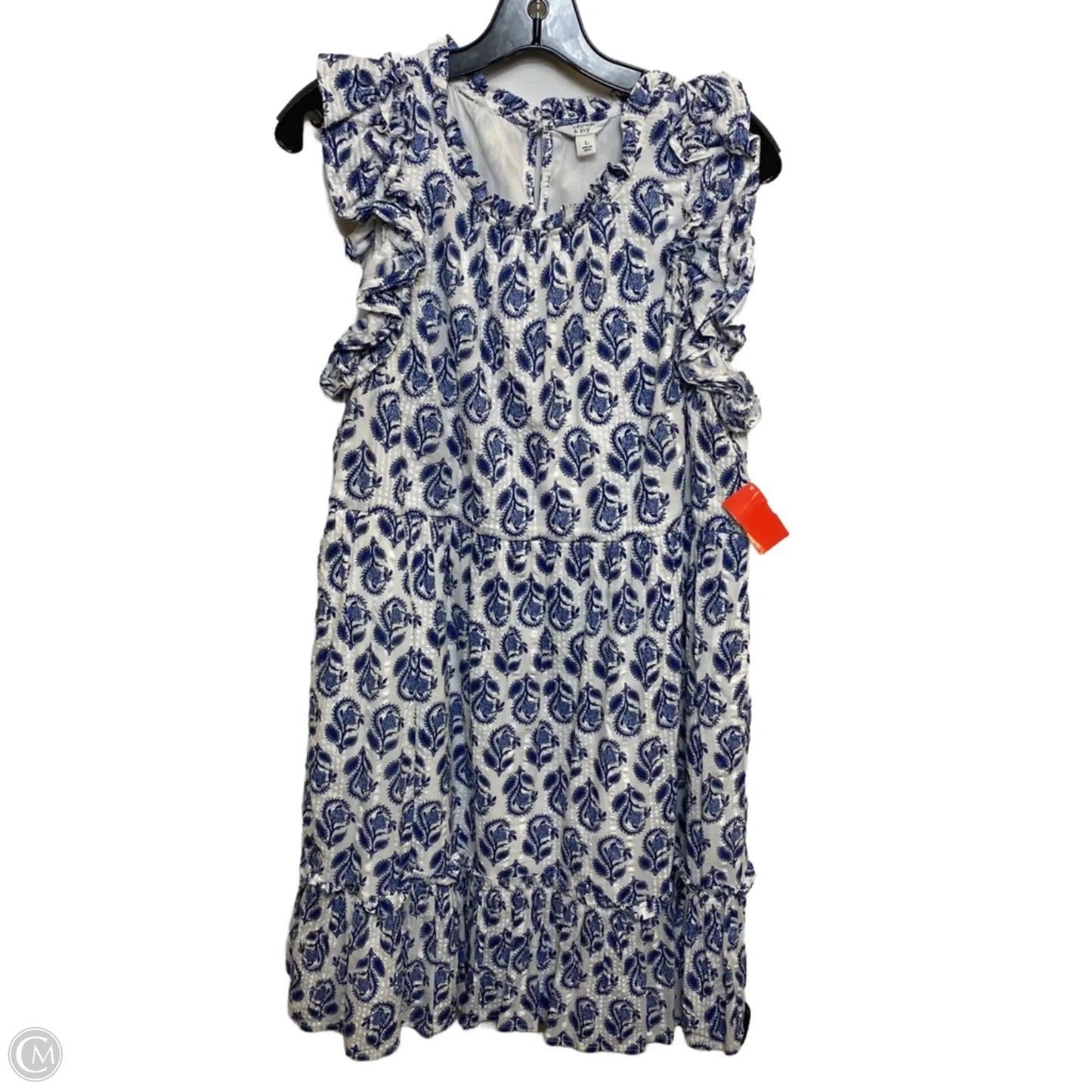 Dress Casual Short By Crown And Ivy In Paisley Print, Size: L