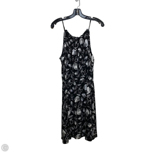 Dress Casual Short By Banana Republic In Black, Size: M
