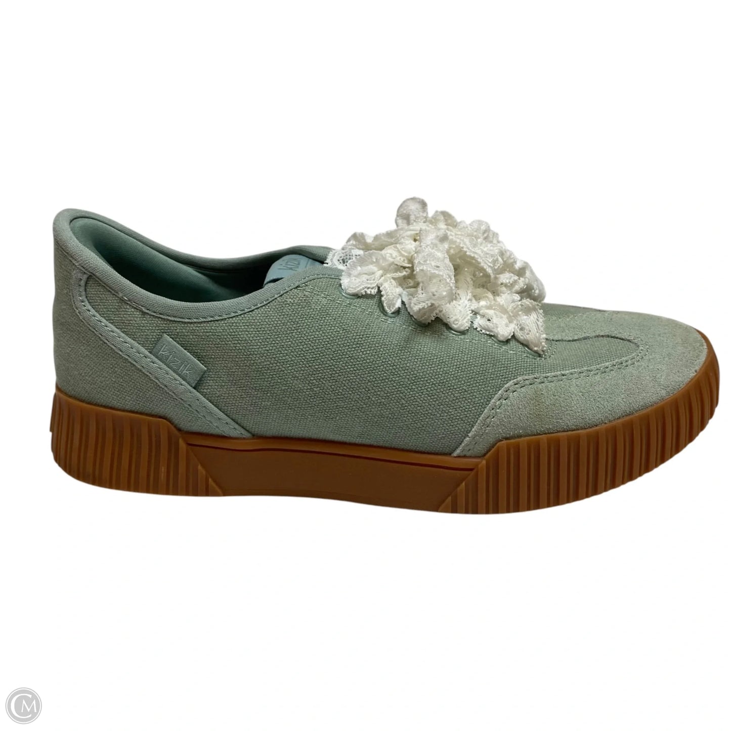 Shoes Flats By Kizki In Green, Size: 8