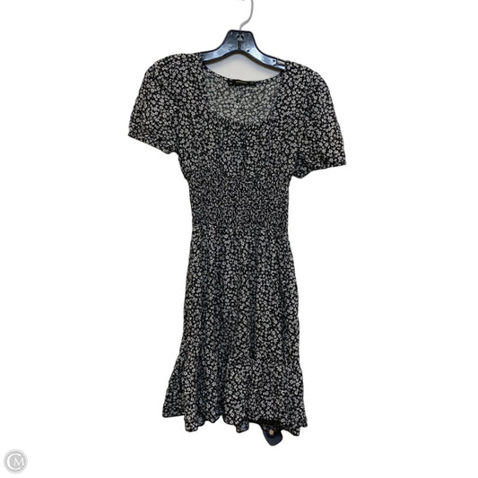 Dress Casual Short By Hesperus In Black, Size: M