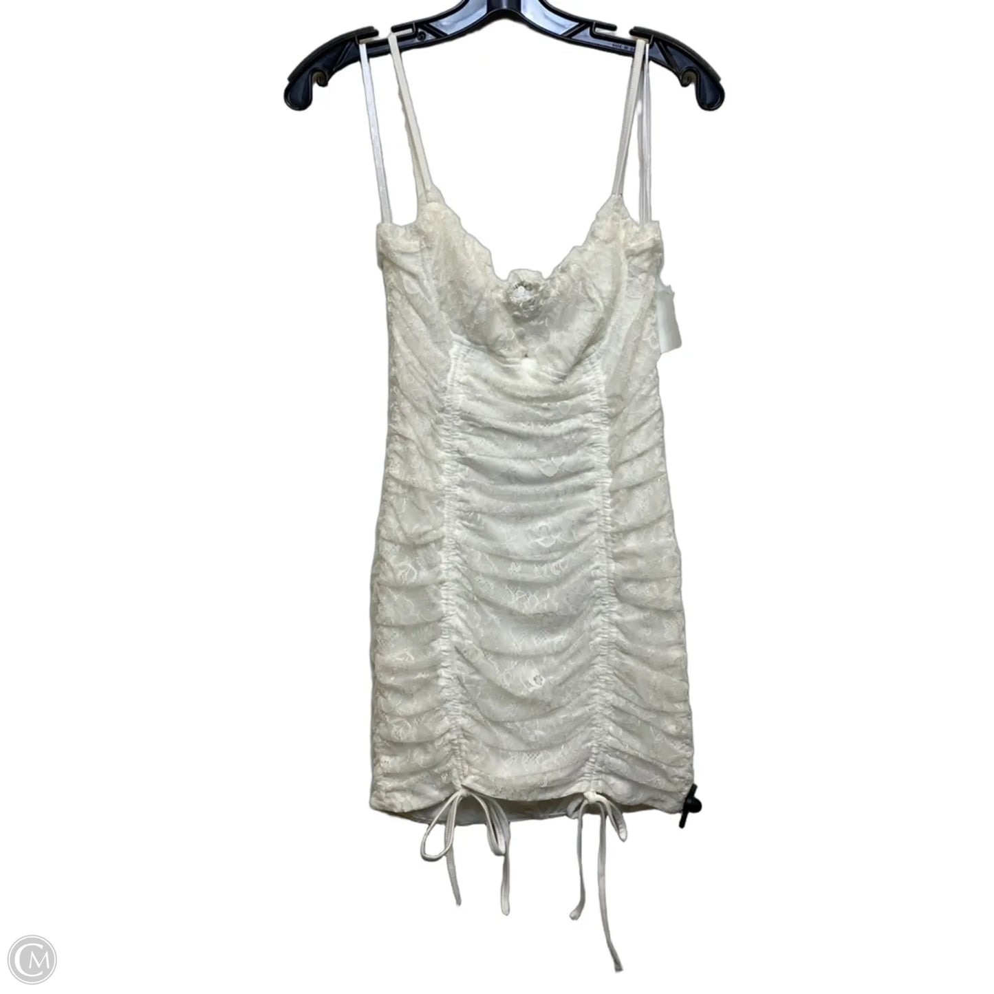 Dress Casual Short By Windsor In White, Size: M