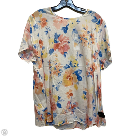 Top Short Sleeve By Torrid In Multi-colored, Size: L