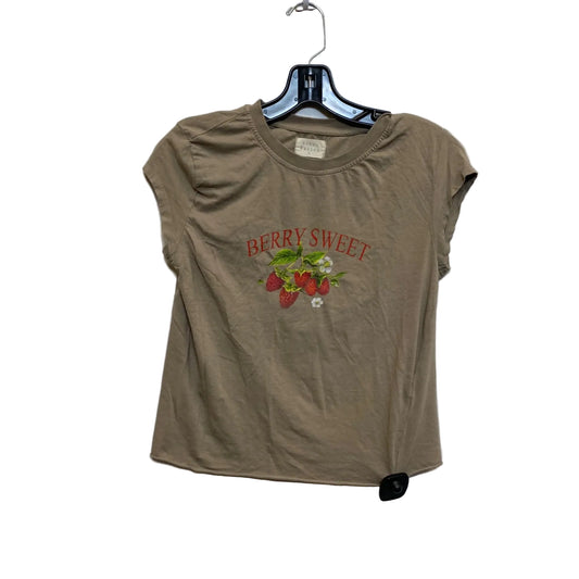 Top Short Sleeve By Urban Nations In Tan, Size: S