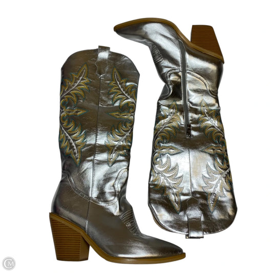 Boots Western By Isnom In Silver, Size: 11