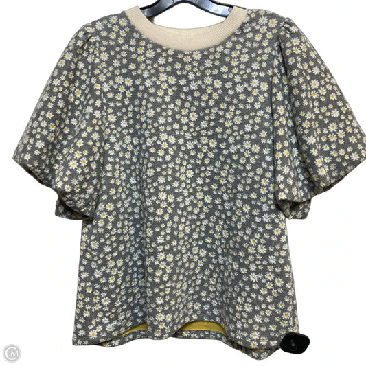 Top Short Sleeve By Thml In Cream & Grey, Size: M
