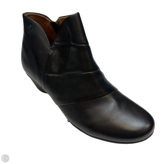 Boots Ankle Flats By Cobb Hill In Black, Size: 10