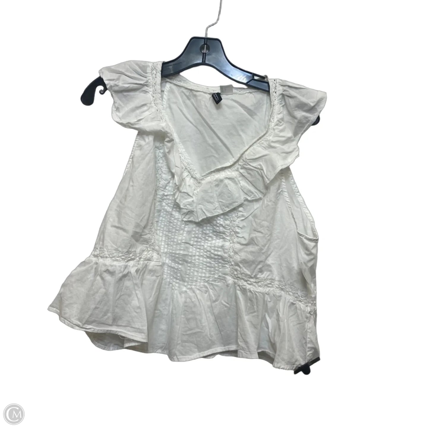 Top Sleeveless By Divided In White, Size: L